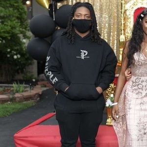 Meet your Posher, Jason